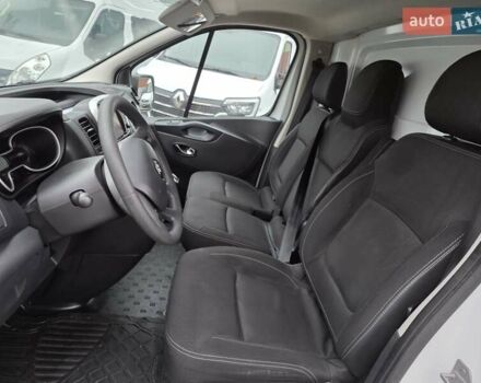 Белый Рено Трафик, объемом двигателя 2 л и пробегом 204 тыс. км за 18700 $, фото 21 на Automoto.ua