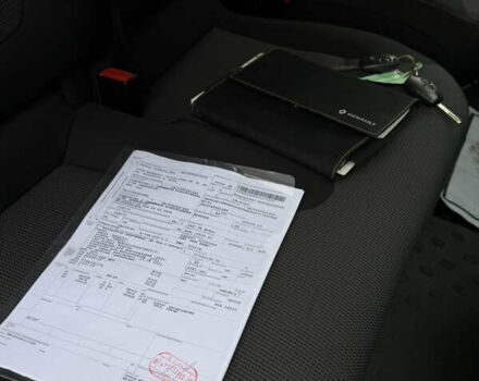 Белый Рено Трафик, объемом двигателя 2 л и пробегом 217 тыс. км за 18800 $, фото 59 на Automoto.ua