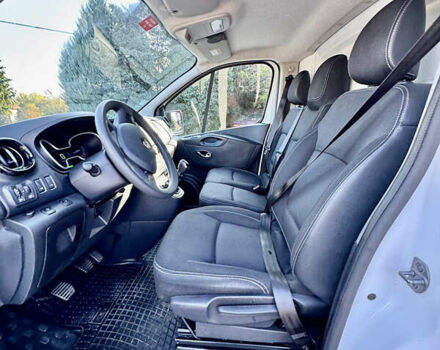 Белый Рено Трафик, объемом двигателя 2 л и пробегом 182 тыс. км за 17673 $, фото 27 на Automoto.ua