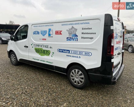 Белый Рено Трафик, объемом двигателя 2 л и пробегом 250 тыс. км за 16250 $, фото 5 на Automoto.ua