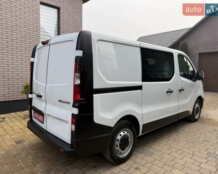 Белый Рено Трафик, объемом двигателя 2 л и пробегом 240 тыс. км за 15800 $, фото 12 на Automoto.ua