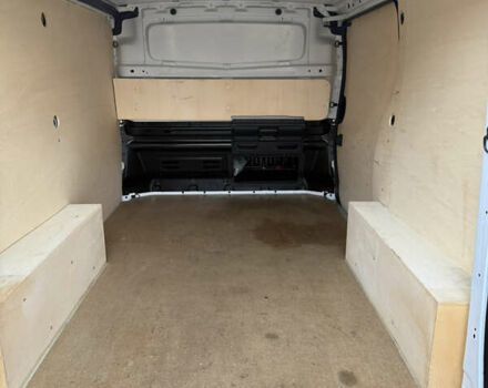 Белый Рено Трафик, объемом двигателя 2 л и пробегом 213 тыс. км за 16900 $, фото 33 на Automoto.ua