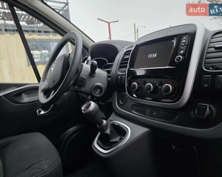 Белый Рено Трафик, объемом двигателя 2 л и пробегом 204 тыс. км за 18700 $, фото 24 на Automoto.ua