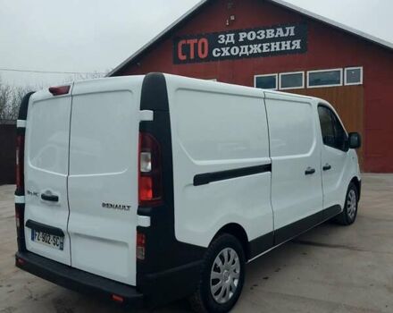 Білий Рено Трафік, об'ємом двигуна 2 л та пробігом 187 тис. км за 16700 $, фото 2 на Automoto.ua