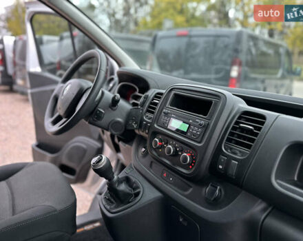 Білий Рено Трафік, об'ємом двигуна 2 л та пробігом 98 тис. км за 20500 $, фото 22 на Automoto.ua