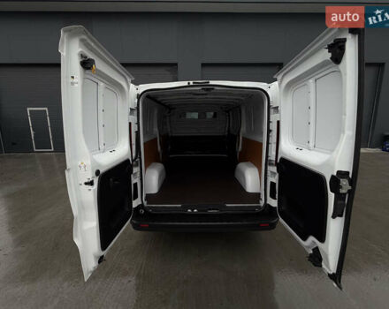Белый Рено Трафик, объемом двигателя 2 л и пробегом 217 тыс. км за 18800 $, фото 38 на Automoto.ua
