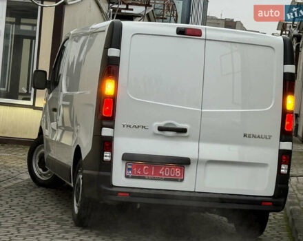 Белый Рено Трафик, объемом двигателя 2 л и пробегом 116 тыс. км за 17700 $, фото 24 на Automoto.ua