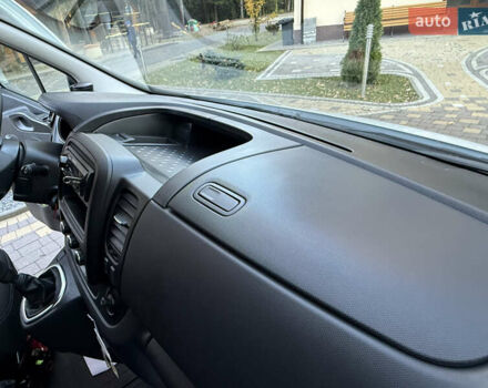 Белый Рено Трафик, объемом двигателя 2 л и пробегом 114 тыс. км за 18200 $, фото 60 на Automoto.ua