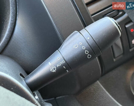 Белый Рено Трафик, объемом двигателя 2 л и пробегом 112 тыс. км за 17850 $, фото 49 на Automoto.ua