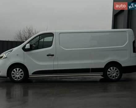 Белый Рено Трафик, объемом двигателя 2 л и пробегом 217 тыс. км за 18800 $, фото 8 на Automoto.ua