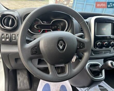 Белый Рено Трафик, объемом двигателя 2 л и пробегом 226 тыс. км за 16599 $, фото 12 на Automoto.ua