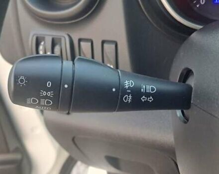 Білий Рено Трафік, об'ємом двигуна 2 л та пробігом 109 тис. км за 20500 $, фото 27 на Automoto.ua