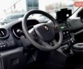 Белый Рено Трафик, объемом двигателя 2 л и пробегом 236 тыс. км за 16900 $, фото 91 на Automoto.ua