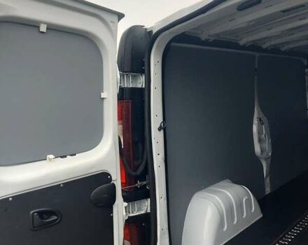 Білий Рено Трафік, об'ємом двигуна 2 л та пробігом 187 тис. км за 16700 $, фото 41 на Automoto.ua