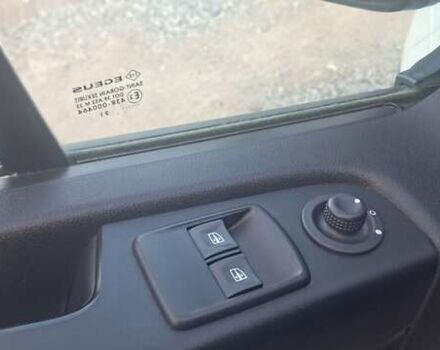 Білий Рено Трафік, об'ємом двигуна 2 л та пробігом 109 тис. км за 20500 $, фото 35 на Automoto.ua