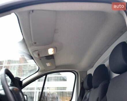 Белый Рено Трафик, объемом двигателя 2 л и пробегом 236 тыс. км за 16900 $, фото 117 на Automoto.ua