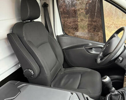 Білий Рено Трафік, об'ємом двигуна 2 л та пробігом 116 тис. км за 19450 $, фото 54 на Automoto.ua