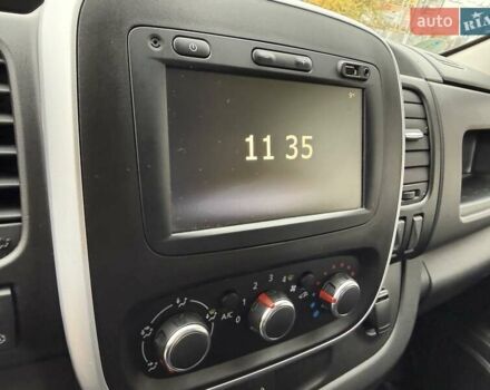 Белый Рено Трафик, объемом двигателя 2 л и пробегом 166 тыс. км за 19700 $, фото 20 на Automoto.ua