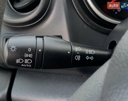 Білий Рено Трафік, об'ємом двигуна 2 л та пробігом 209 тис. км за 16955 $, фото 40 на Automoto.ua