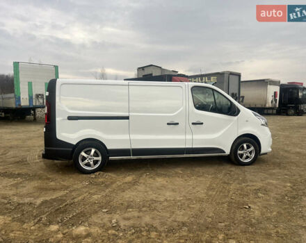 Білий Рено Трафік, об'ємом двигуна 2 л та пробігом 150 тис. км за 16950 $, фото 15 на Automoto.ua