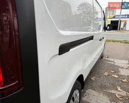 Белый Рено Трафик, объемом двигателя 2 л и пробегом 166 тыс. км за 19700 $, фото 47 на Automoto.ua