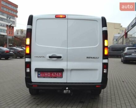 Белый Рено Трафик, объемом двигателя 2 л и пробегом 236 тыс. км за 16900 $, фото 137 на Automoto.ua