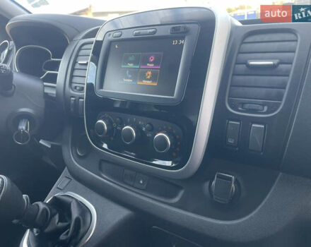 Белый Рено Трафик, объемом двигателя 2 л и пробегом 208 тыс. км за 14500 $, фото 25 на Automoto.ua