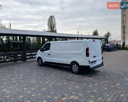 Белый Рено Трафик, объемом двигателя 2 л и пробегом 230 тыс. км за 14200 $, фото 1 на Automoto.ua