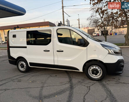 Белый Рено Трафик, объемом двигателя 2 л и пробегом 130 тыс. км за 18999 $, фото 11 на Automoto.ua