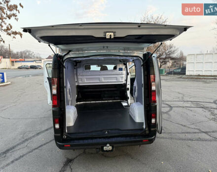 Белый Рено Трафик, объемом двигателя 2 л и пробегом 130 тыс. км за 18999 $, фото 110 на Automoto.ua