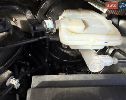 Білий Рено Трафік, об'ємом двигуна 2 л та пробігом 200 тис. км за 18900 $, фото 25 на Automoto.ua