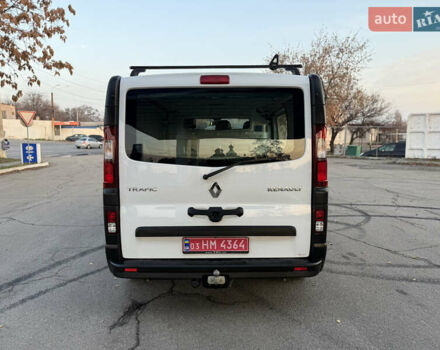 Белый Рено Трафик, объемом двигателя 2 л и пробегом 130 тыс. км за 18999 $, фото 18 на Automoto.ua