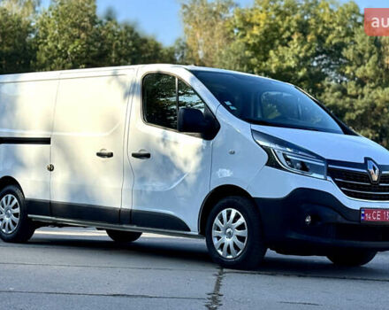 Белый Рено Трафик, объемом двигателя 2 л и пробегом 182 тыс. км за 17673 $, фото 3 на Automoto.ua