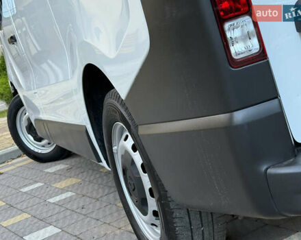 Белый Рено Трафик, объемом двигателя 2 л и пробегом 114 тыс. км за 18200 $, фото 30 на Automoto.ua