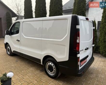 Белый Рено Трафик, объемом двигателя 2 л и пробегом 240 тыс. км за 15800 $, фото 22 на Automoto.ua