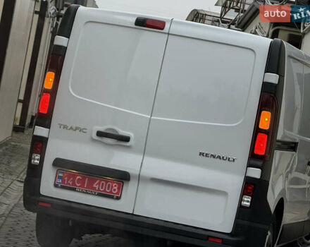 Белый Рено Трафик, объемом двигателя 2 л и пробегом 116 тыс. км за 17700 $, фото 33 на Automoto.ua