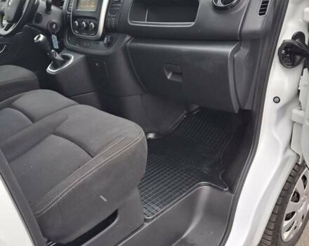 Белый Рено Трафик, объемом двигателя 2 л и пробегом 116 тыс. км за 16500 $, фото 21 на Automoto.ua