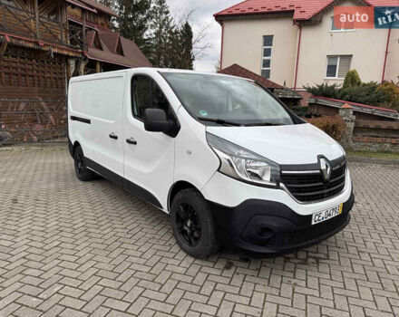 Белый Рено Трафик, объемом двигателя 2 л и пробегом 76 тыс. км за 17700 $, фото 3 на Automoto.ua