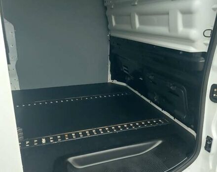 Білий Рено Трафік, об'ємом двигуна 2 л та пробігом 187 тис. км за 16700 $, фото 34 на Automoto.ua