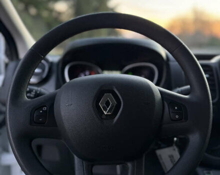 Белый Рено Трафик, объемом двигателя 2 л и пробегом 96 тыс. км за 19500 $, фото 26 на Automoto.ua