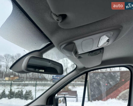 Білий Рено Трафік, об'ємом двигуна 2 л та пробігом 140 тис. км за 17500 $, фото 67 на Automoto.ua