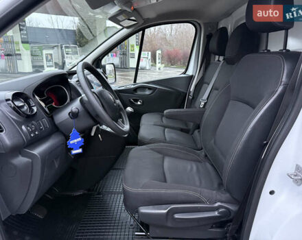 Белый Рено Трафик, объемом двигателя 2 л и пробегом 259 тыс. км за 16400 $, фото 36 на Automoto.ua