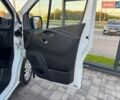 Белый Рено Трафик, объемом двигателя 2 л и пробегом 35 тыс. км за 23700 $, фото 24 на Automoto.ua