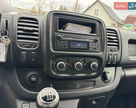 Белый Рено Трафик, объемом двигателя 2 л и пробегом 76 тыс. км за 17700 $, фото 25 на Automoto.ua