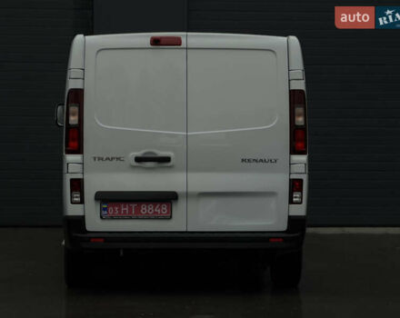 Белый Рено Трафик, объемом двигателя 2 л и пробегом 217 тыс. км за 18800 $, фото 33 на Automoto.ua