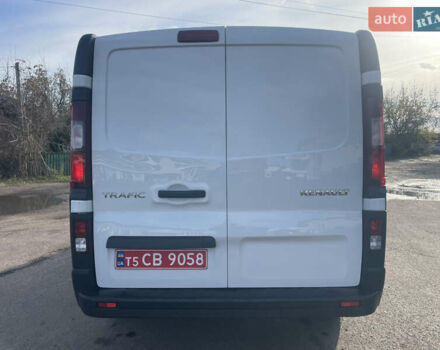 Белый Рено Трафик, объемом двигателя 2 л и пробегом 208 тыс. км за 14500 $, фото 11 на Automoto.ua