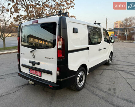 Белый Рено Трафик, объемом двигателя 2 л и пробегом 130 тыс. км за 18999 $, фото 15 на Automoto.ua