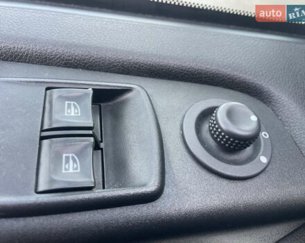 Белый Рено Трафик, объемом двигателя 2 л и пробегом 208 тыс. км за 14500 $, фото 17 на Automoto.ua