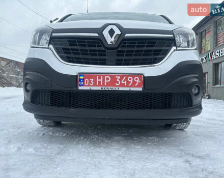 Білий Рено Трафік, об'ємом двигуна 2 л та пробігом 140 тис. км за 17500 $, фото 14 на Automoto.ua