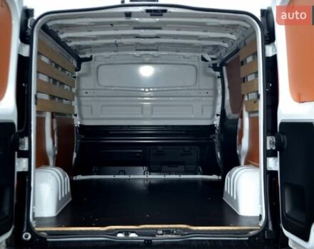 Белый Рено Трафик, объемом двигателя 2 л и пробегом 236 тыс. км за 16900 $, фото 148 на Automoto.ua